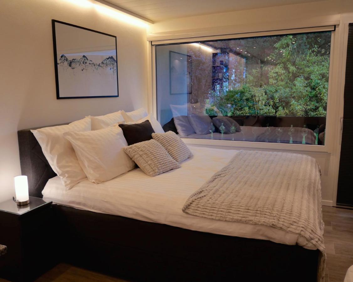 Moderne Wohnung An Toller Lage In Laax Luaran gambar