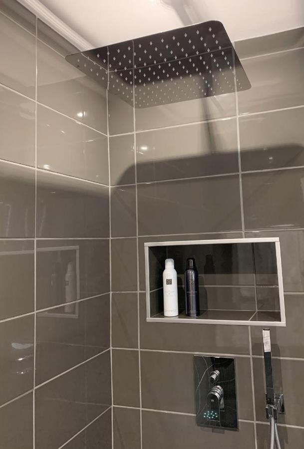 Moderne Wohnung An Toller Lage In Laax Luaran gambar